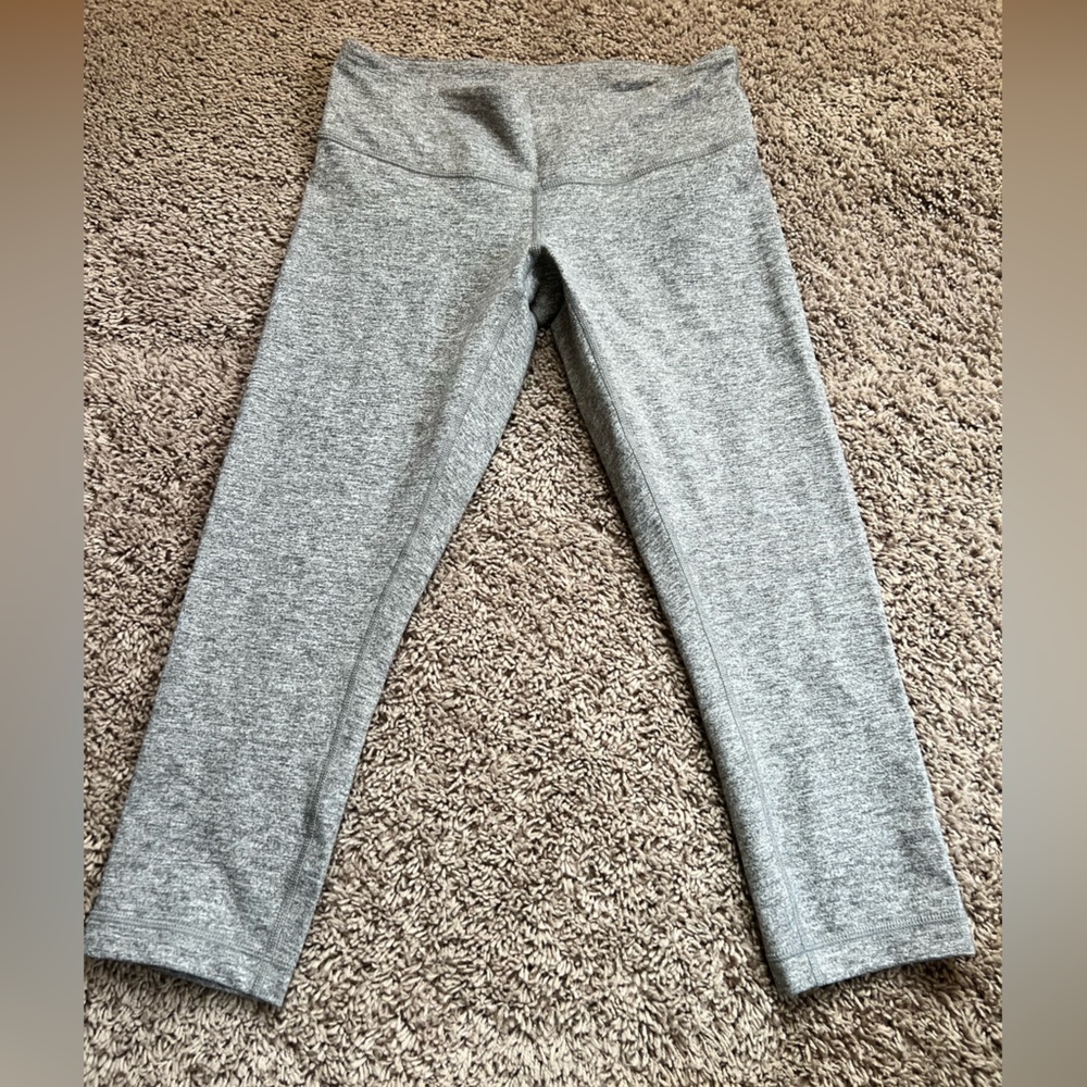 lululemon Cropped Leggings - Size 8